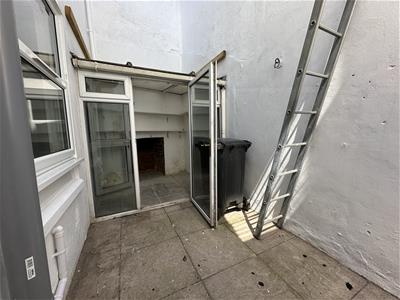 Picture 18